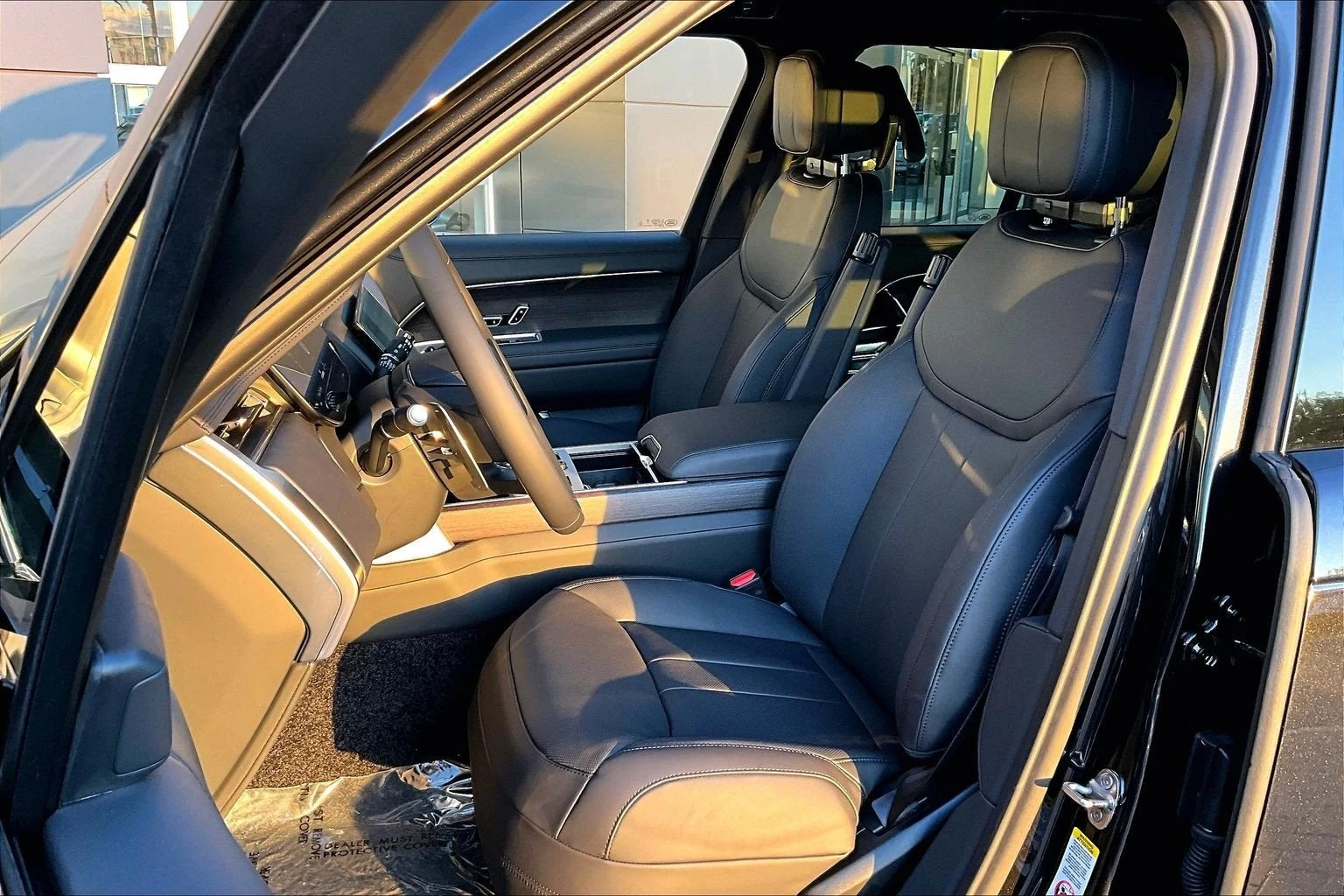 2027 Land Rover Range Rover SE (L460), 9/14
