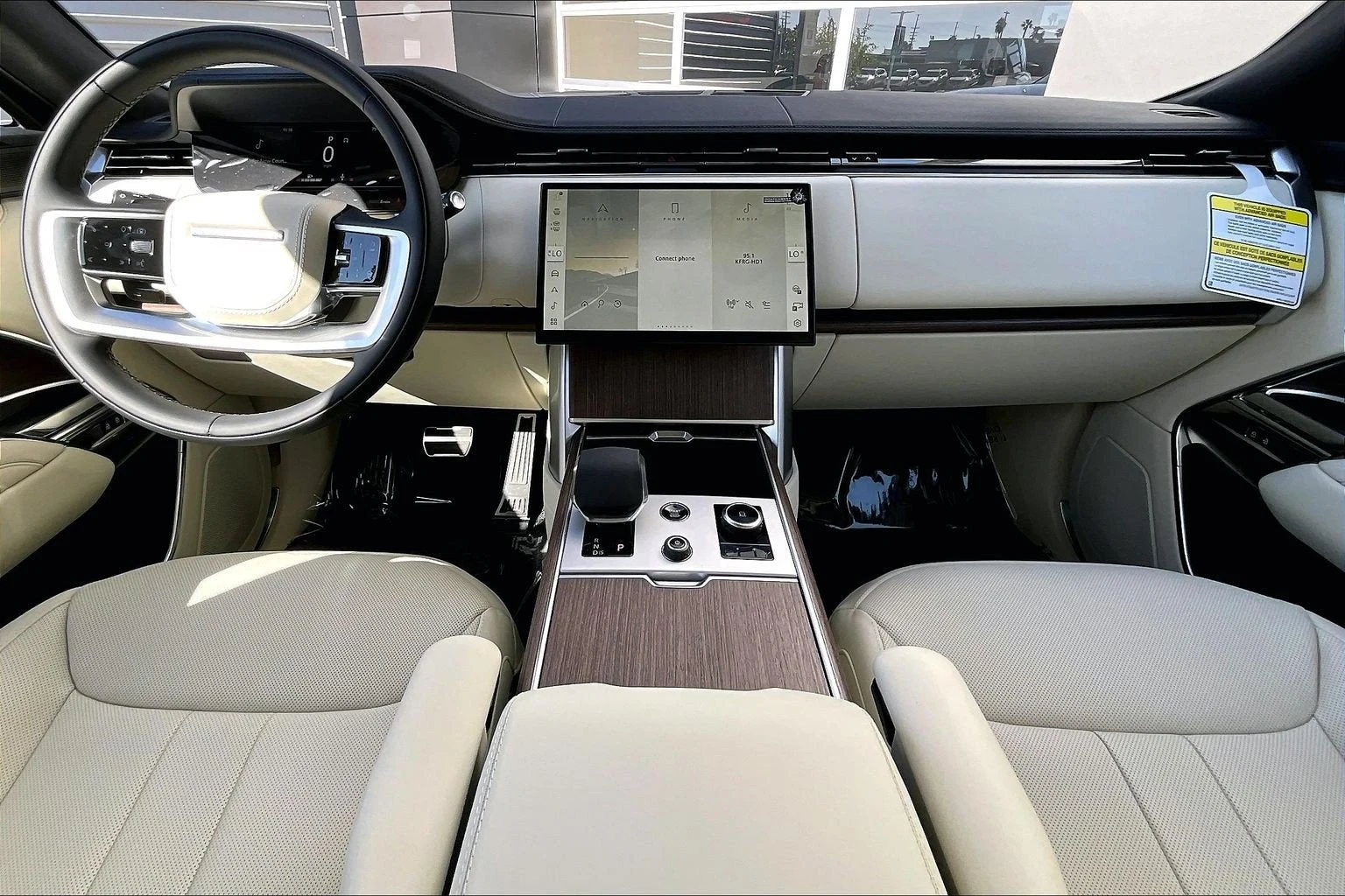 2027 Land Rover Range Rover SE (L460), 5/14