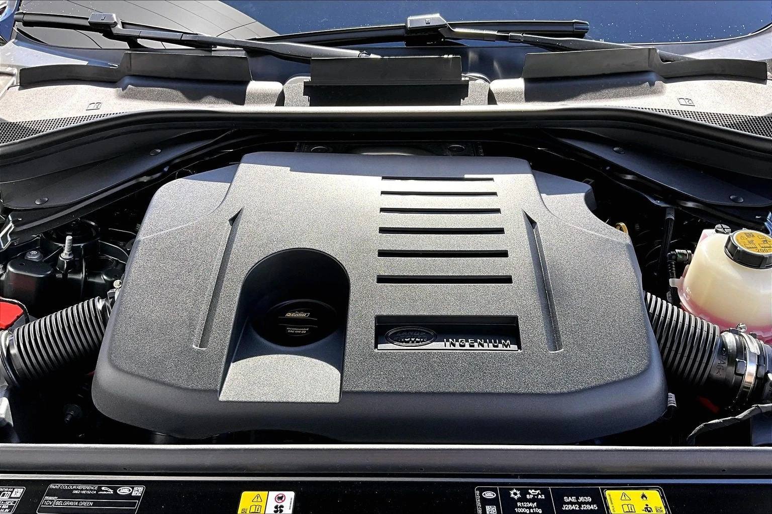 2027 Land Rover Range Rover SE LWB (L460), 12/15