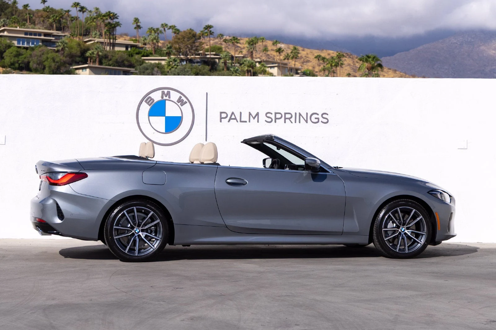 2027 BMW 430i Convertible (G23), 6/20