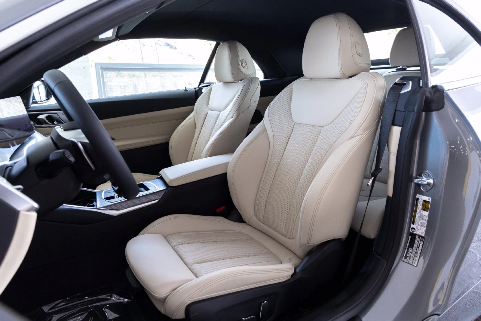 2027 BMW 430i Convertible (G23), 17/20