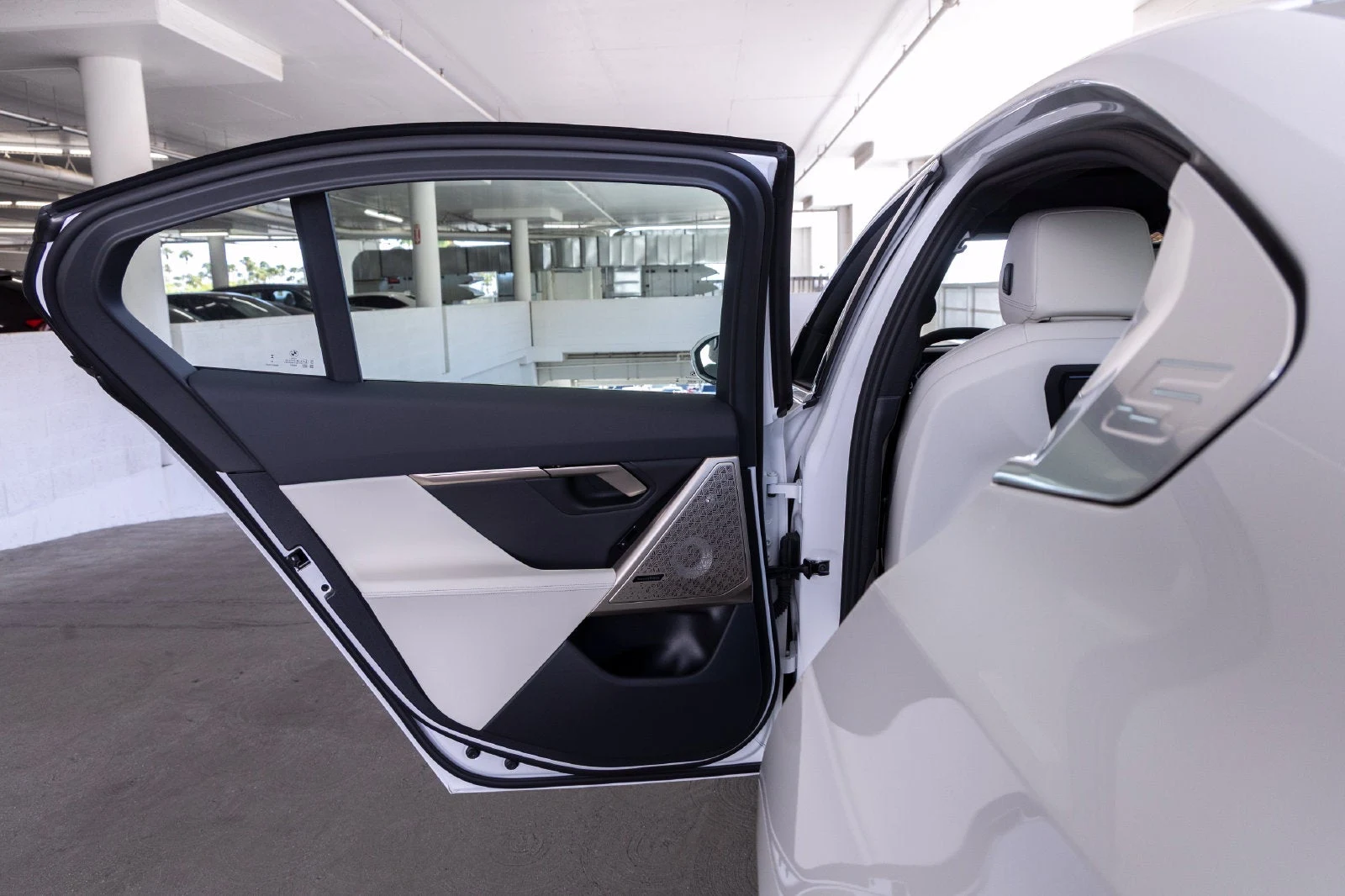 2027 BMW 530i (G60), 20/20