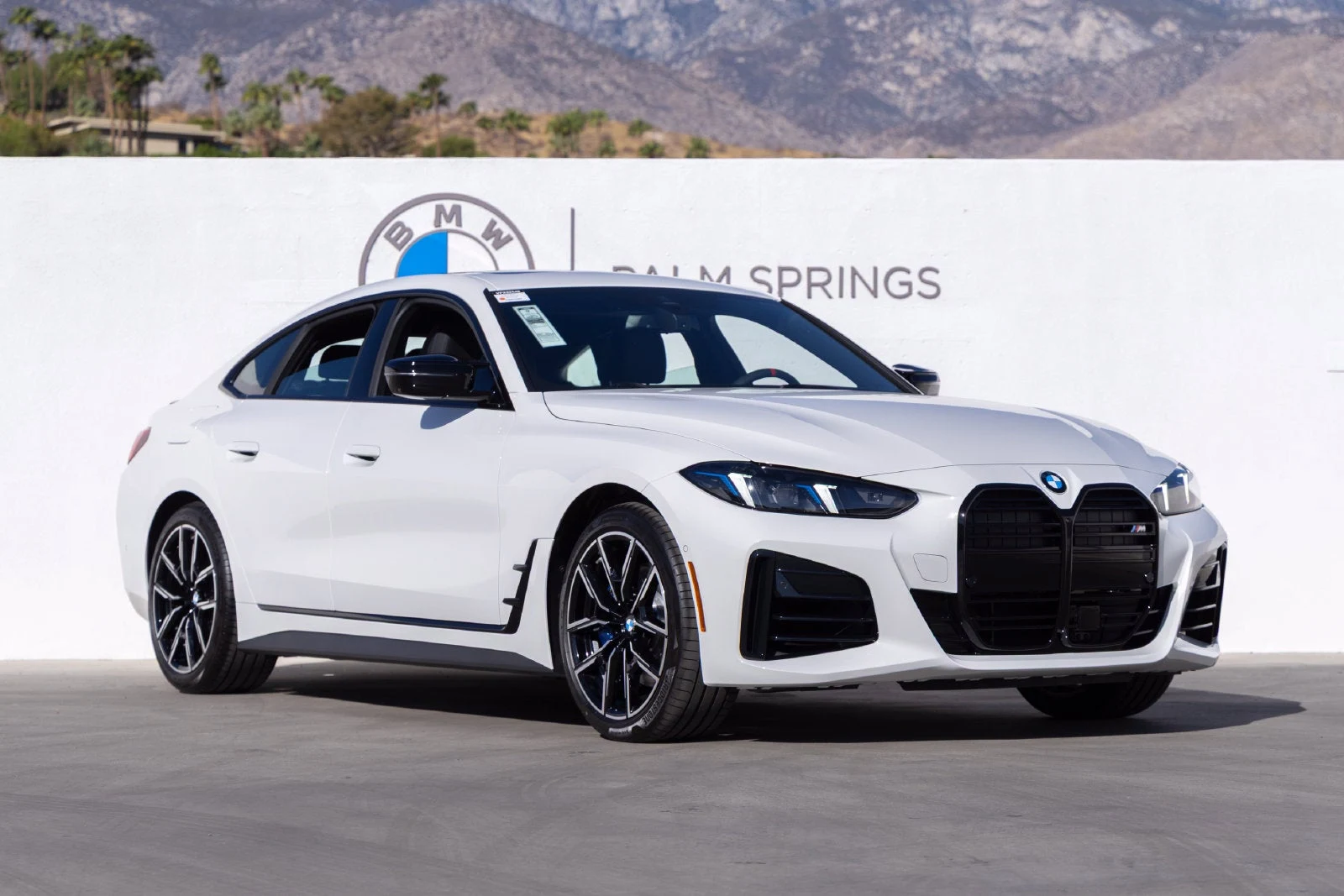 2027 BMW M440i xDrive Gran Coupé (G26), 2/20
