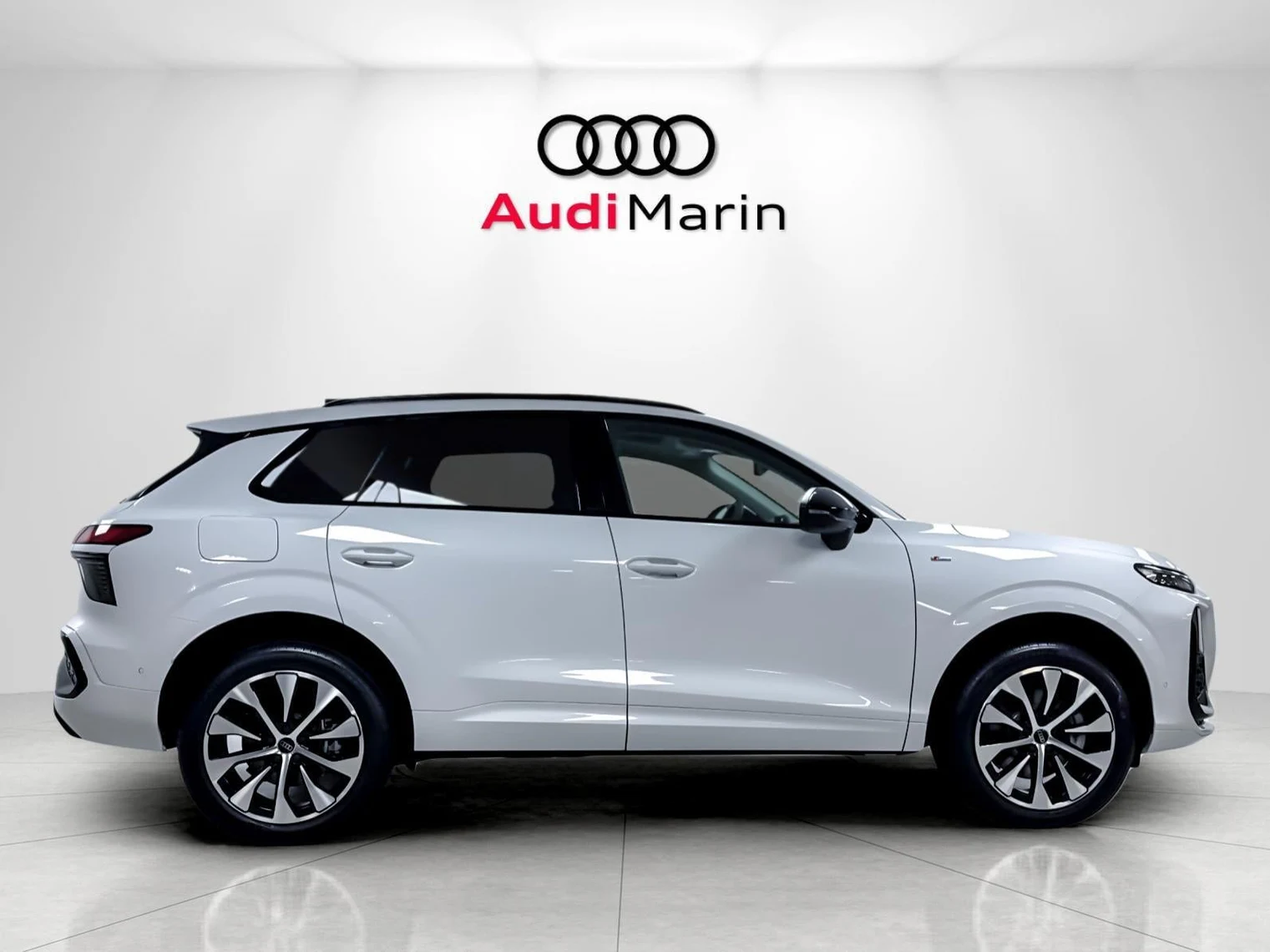 2026 Audi Q3 S line (FJ), 6/20