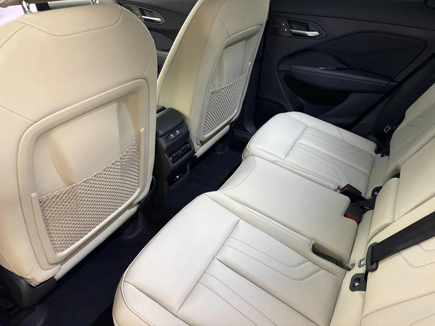 2026 Audi Q3 S line (FJ), 11/20