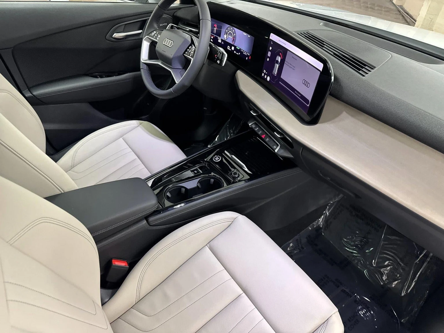 2026 Audi Q3 S line (FJ), 15/20
