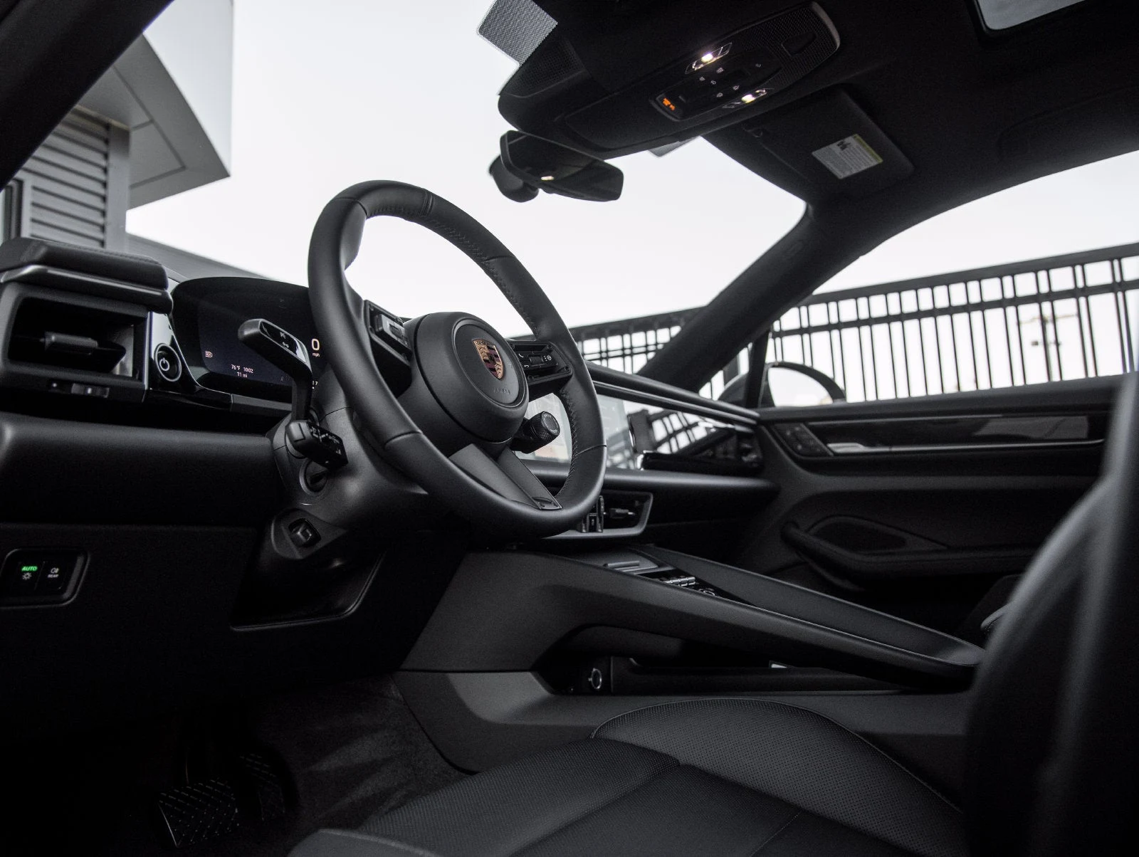 2026 Porsche Macan Electric (XAB), 4/20