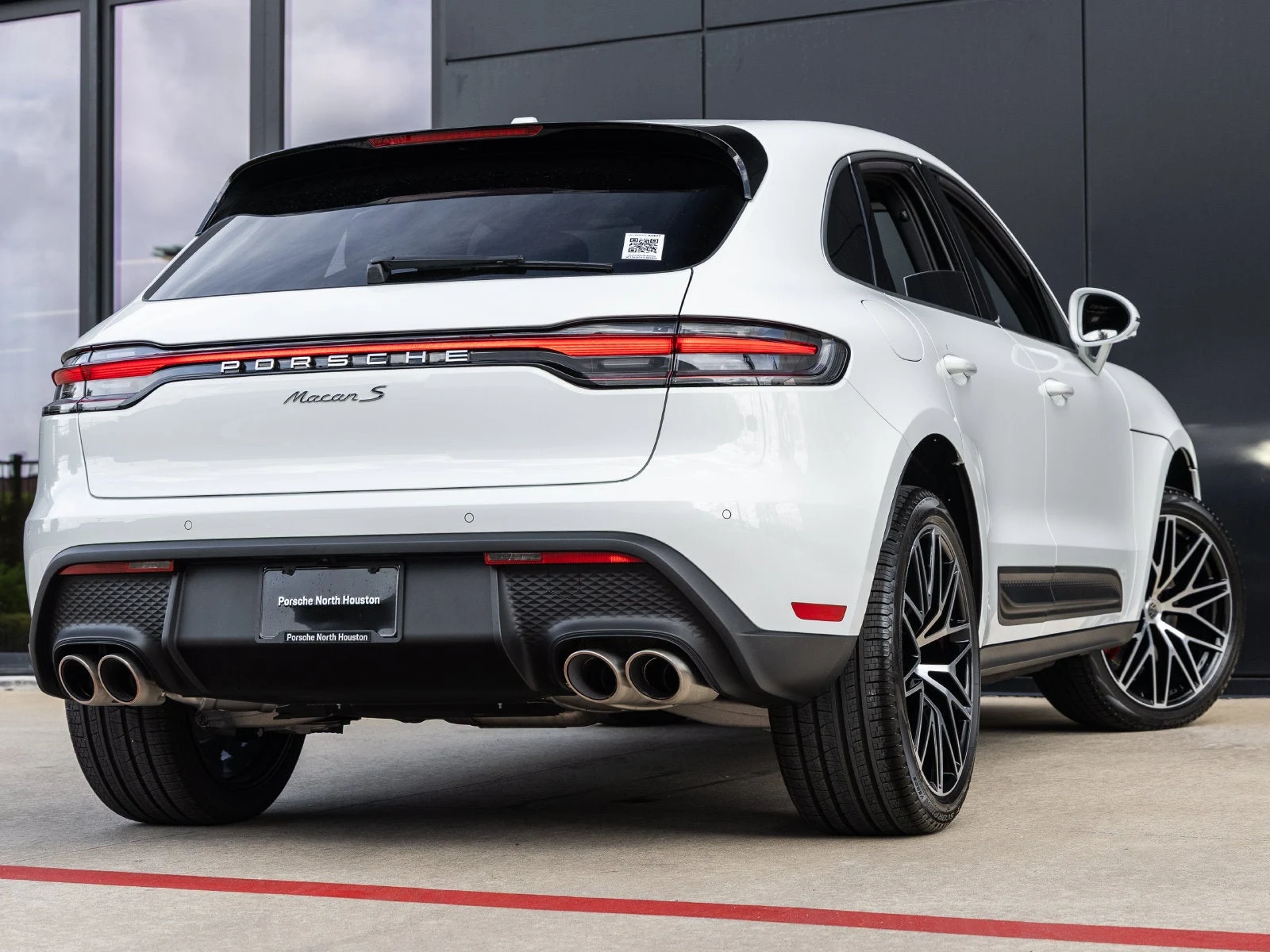 2026 Porsche Macan S (95B), 11/20