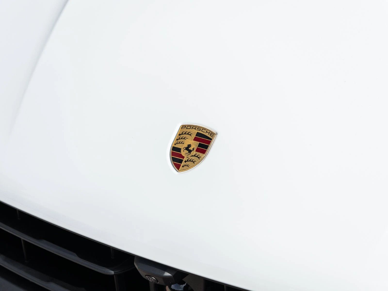 2026 Porsche Macan S (95B), 19/20