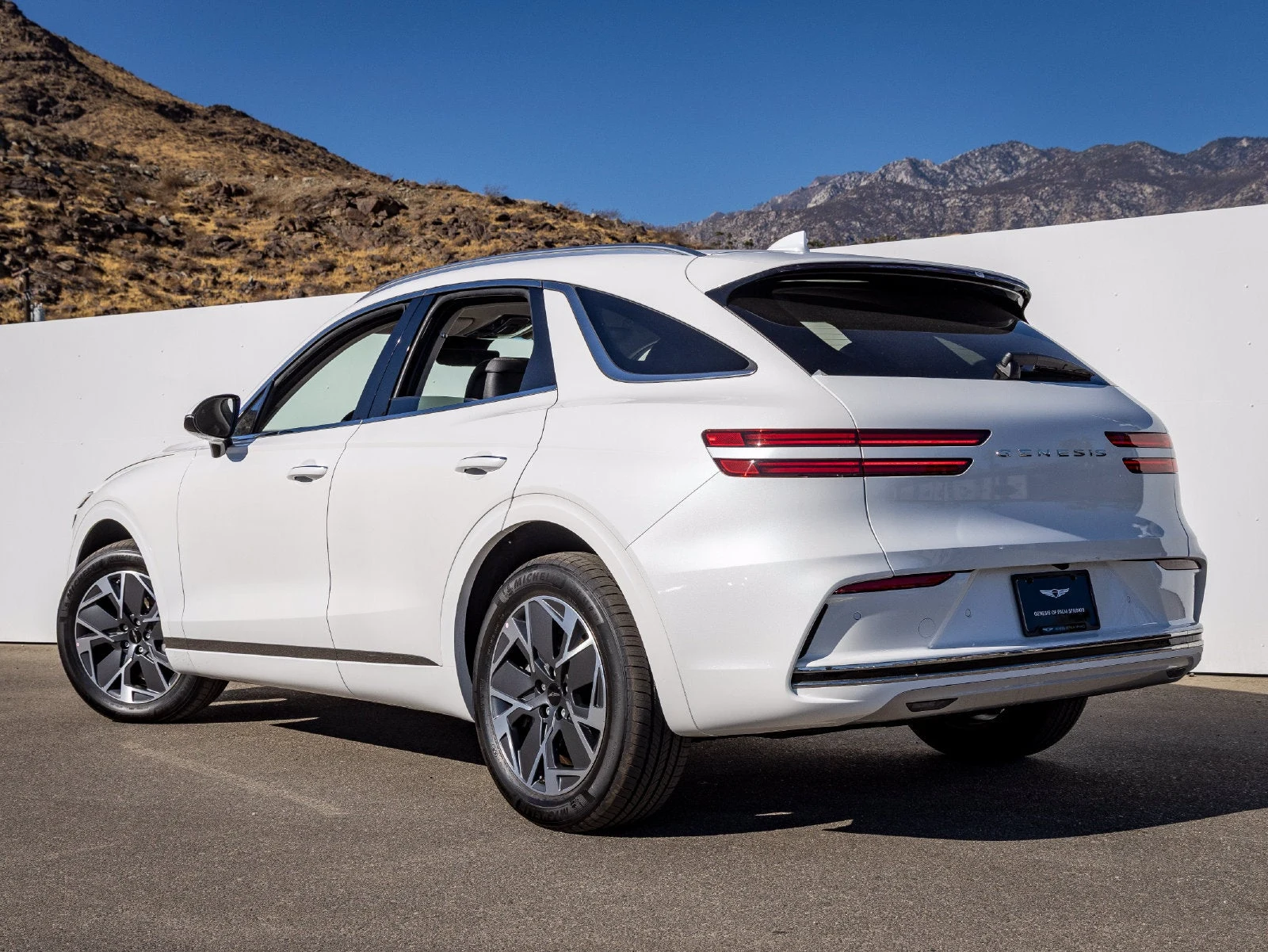 2027 Genesis Electrified GV70 (2025 Update), 8/20