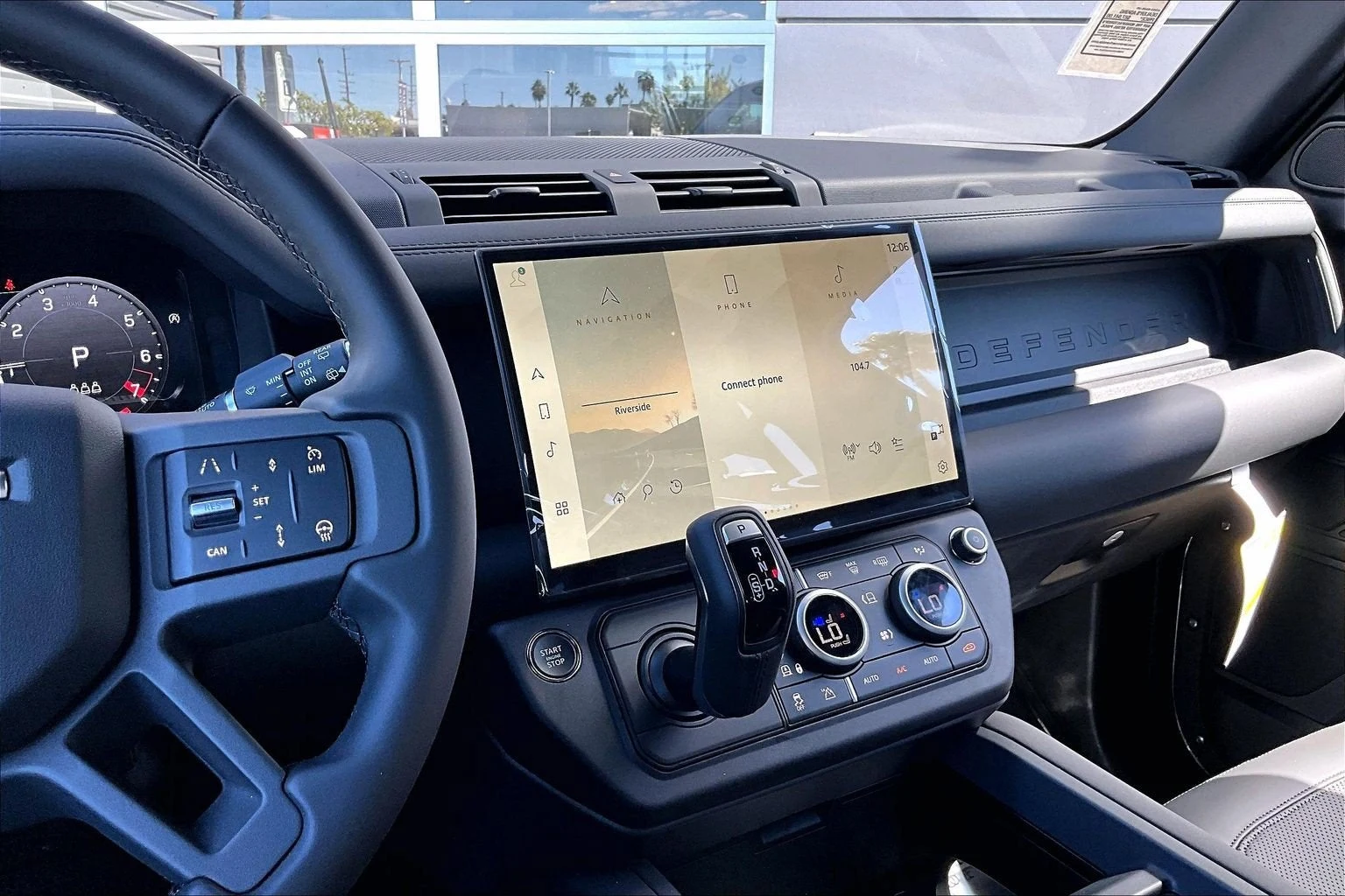 2026 Land Rover Defender 110 X-Dynamic SE (L663), 7/14