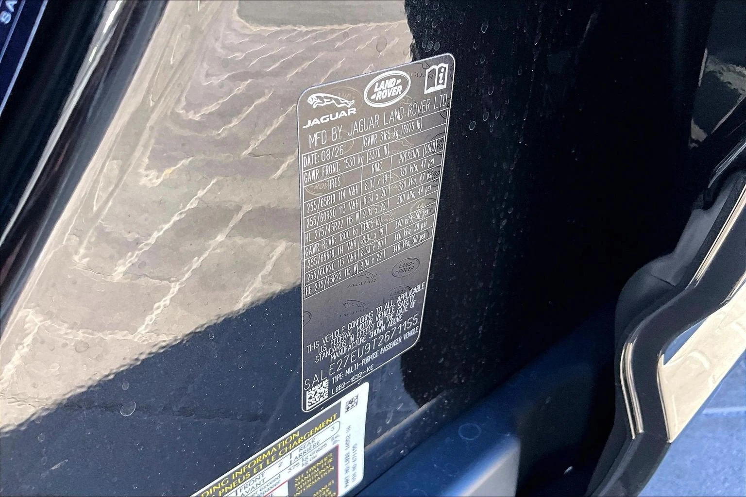 2026 Land Rover Defender 110 X-Dynamic SE (L663), 13/14