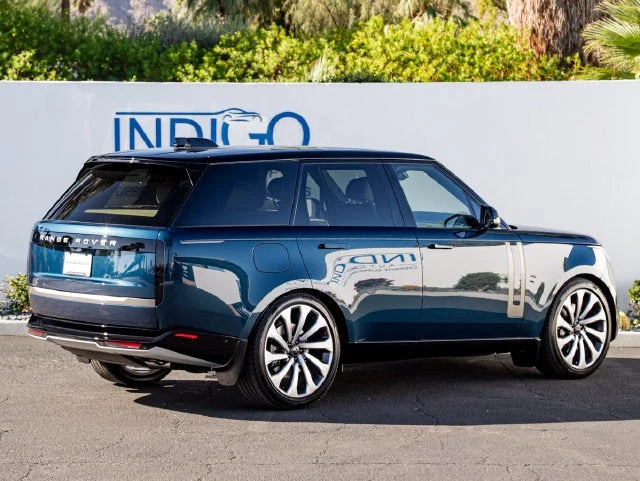 2026 Land Rover Range Rover Autobiography (L460), 6/20