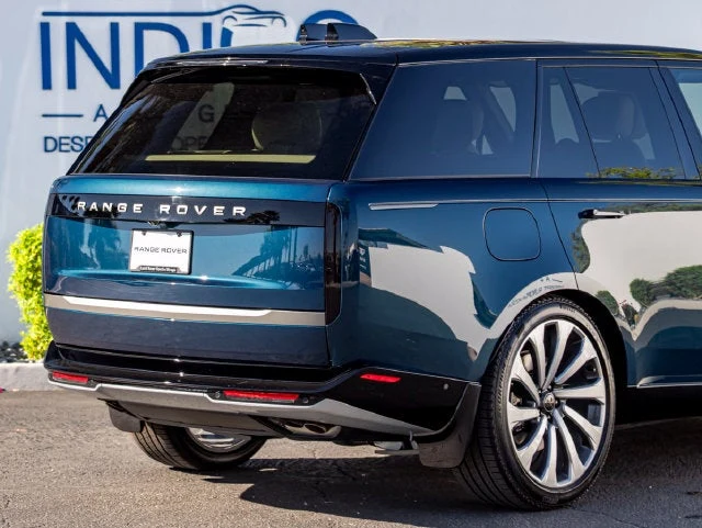 2026 Land Rover Range Rover Autobiography (L460), 7/20