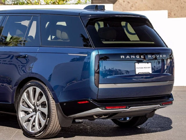 2026 Land Rover Range Rover Autobiography (L460), 10/20