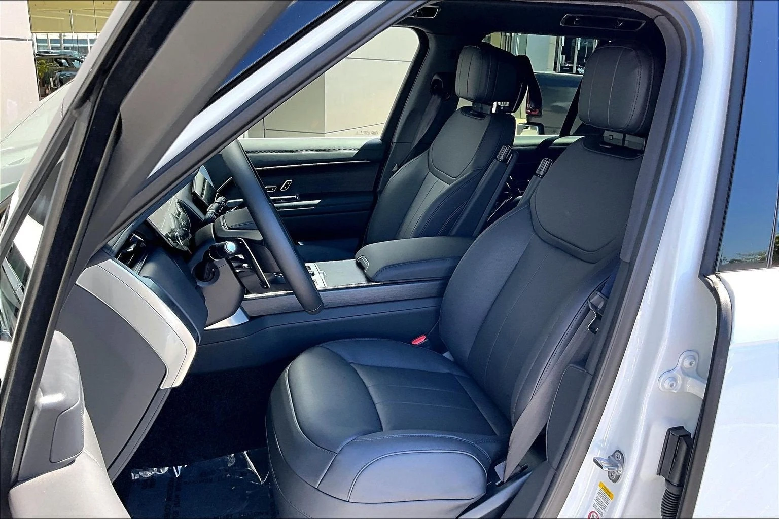 2027 Land Rover Range Rover SE (L460), 9/14