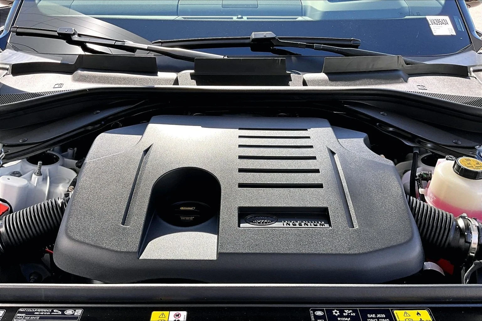 2027 Land Rover Range Rover SE (L460), 11/14