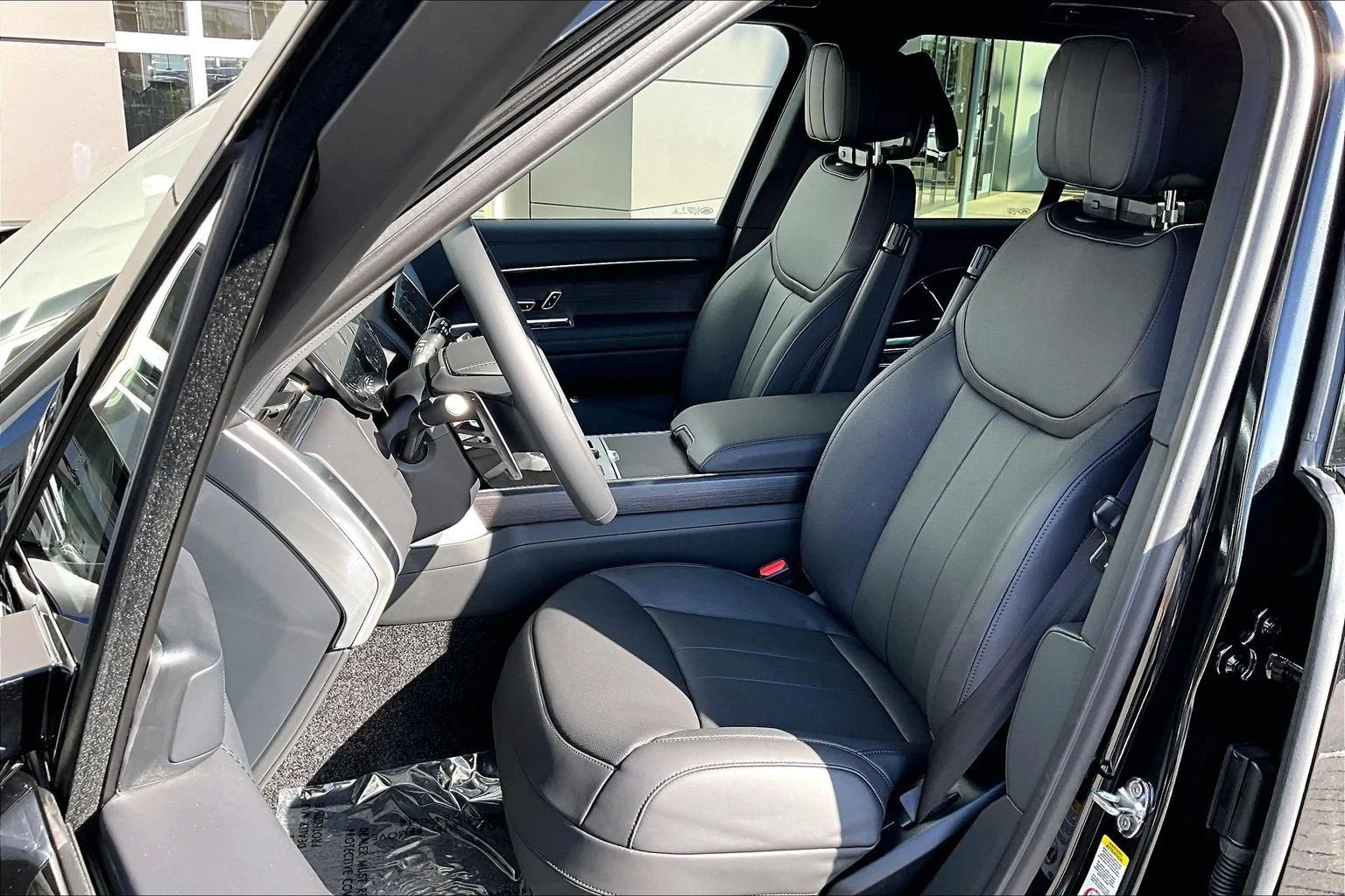 2027 Land Rover Range Rover SE (L460), 9/14