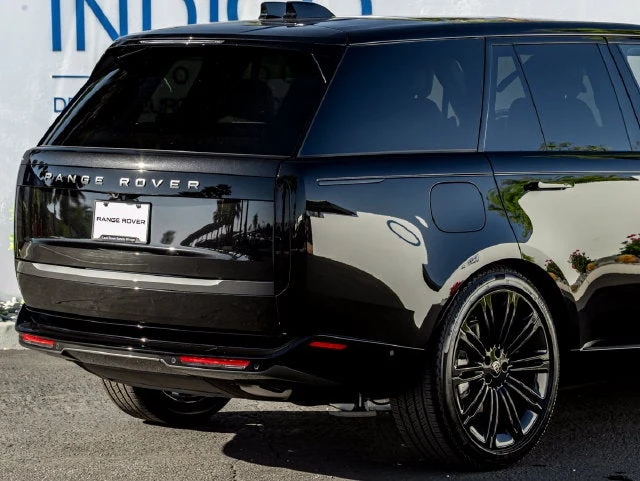 2027 Land Rover Range Rover SE (L460), 7/20