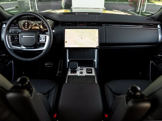 2027 Land Rover Range Rover SE (L460), 18/20