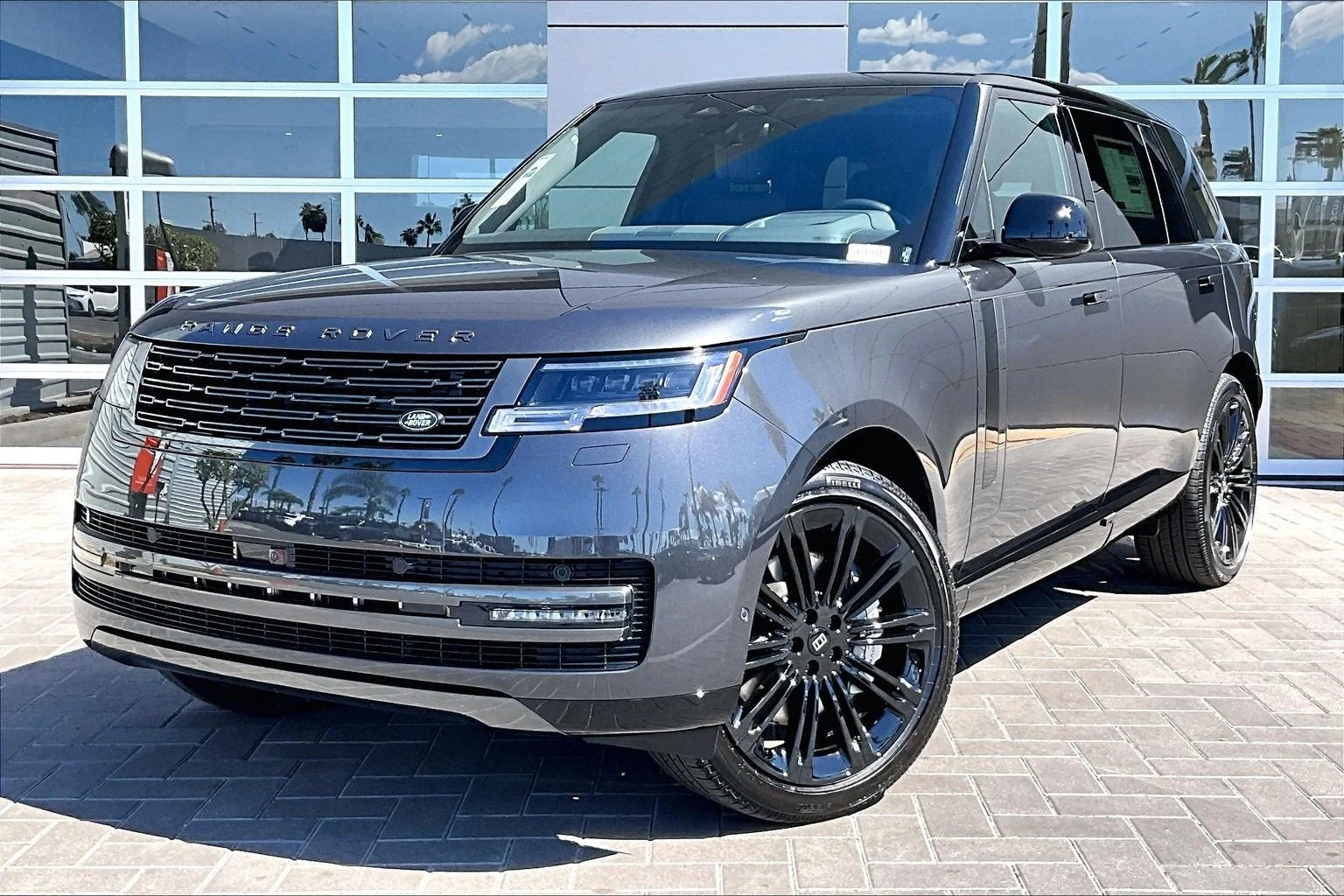 Land Rover Range Rover SE LWB (L460) · Carpathian Gray Premium Metallic · Indigo Auto Group