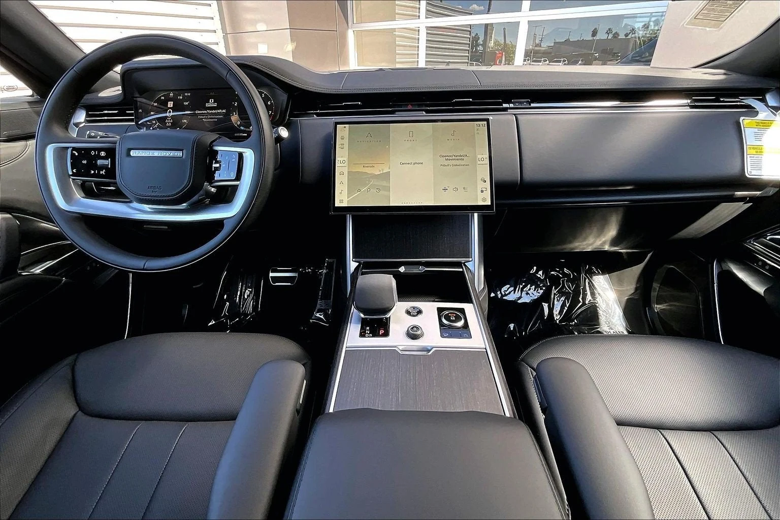 2027 Land Rover Range Rover SE LWB (L460), 5/15