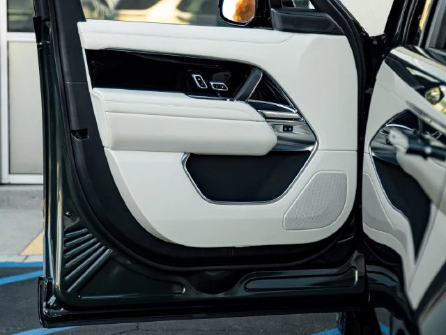 2027 Land Rover Range Rover SE LWB (L460), 12/20