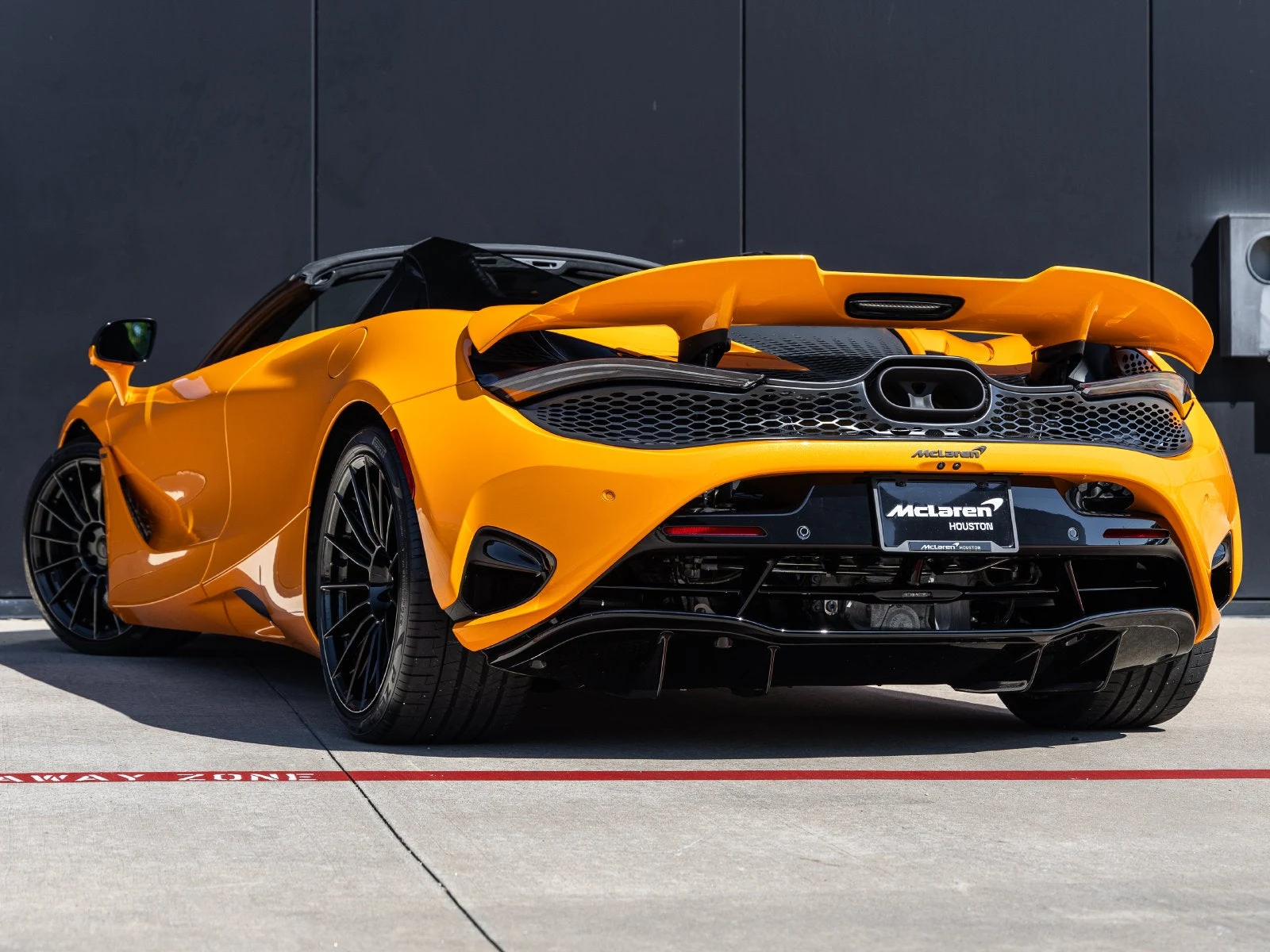 2027 McLaren 750S Spider, 8/20