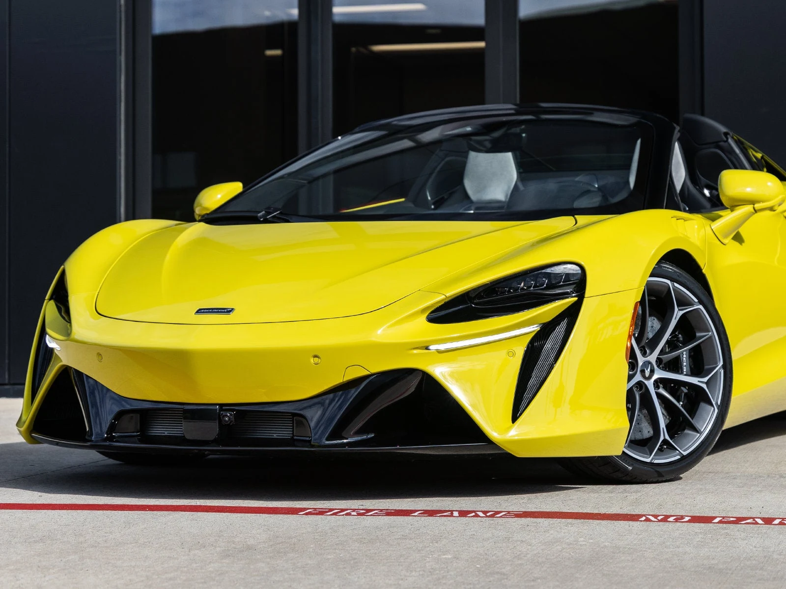 2027 McLaren Artura Spider, 4/20