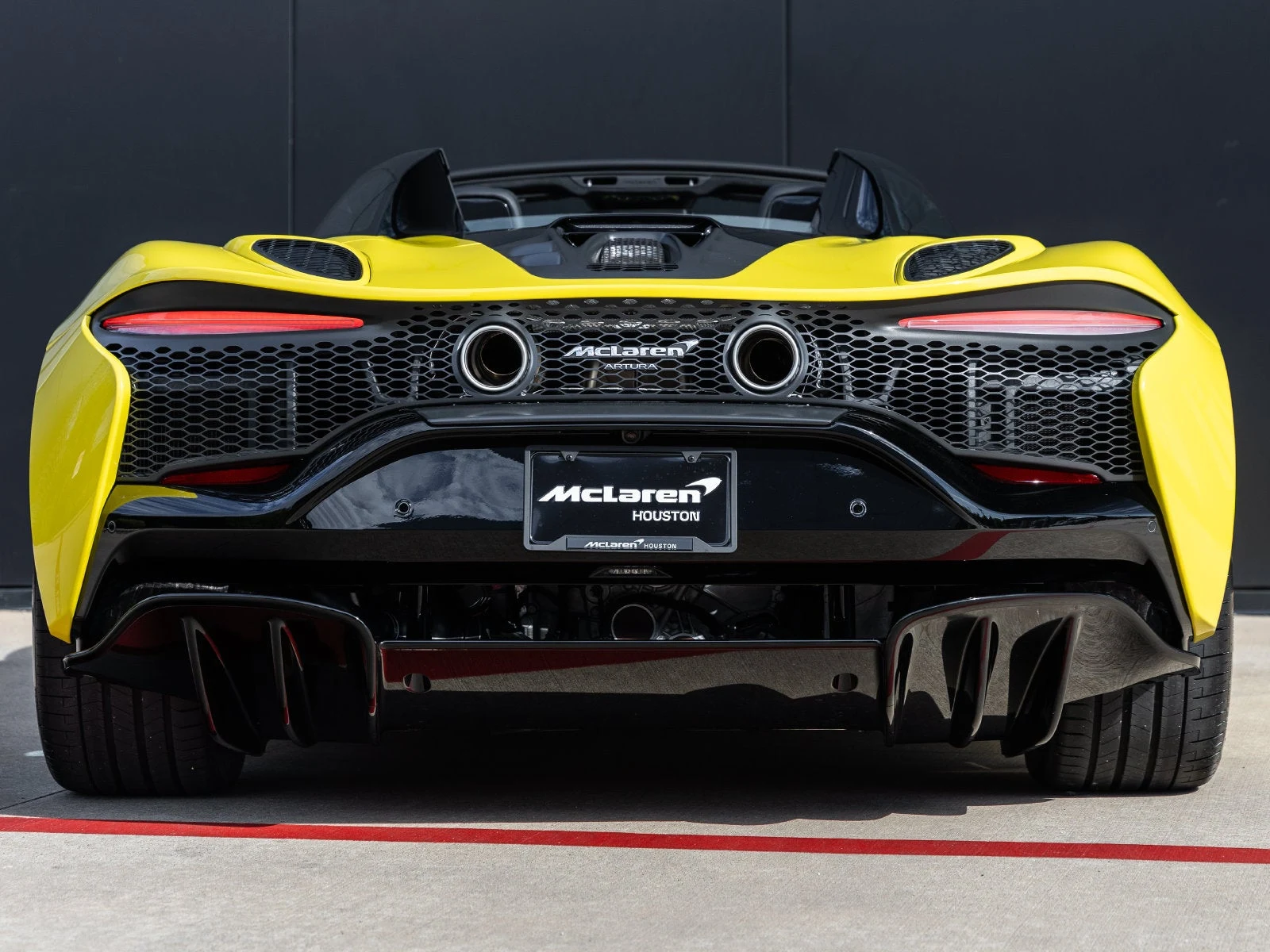 2027 McLaren Artura Spider, 9/20