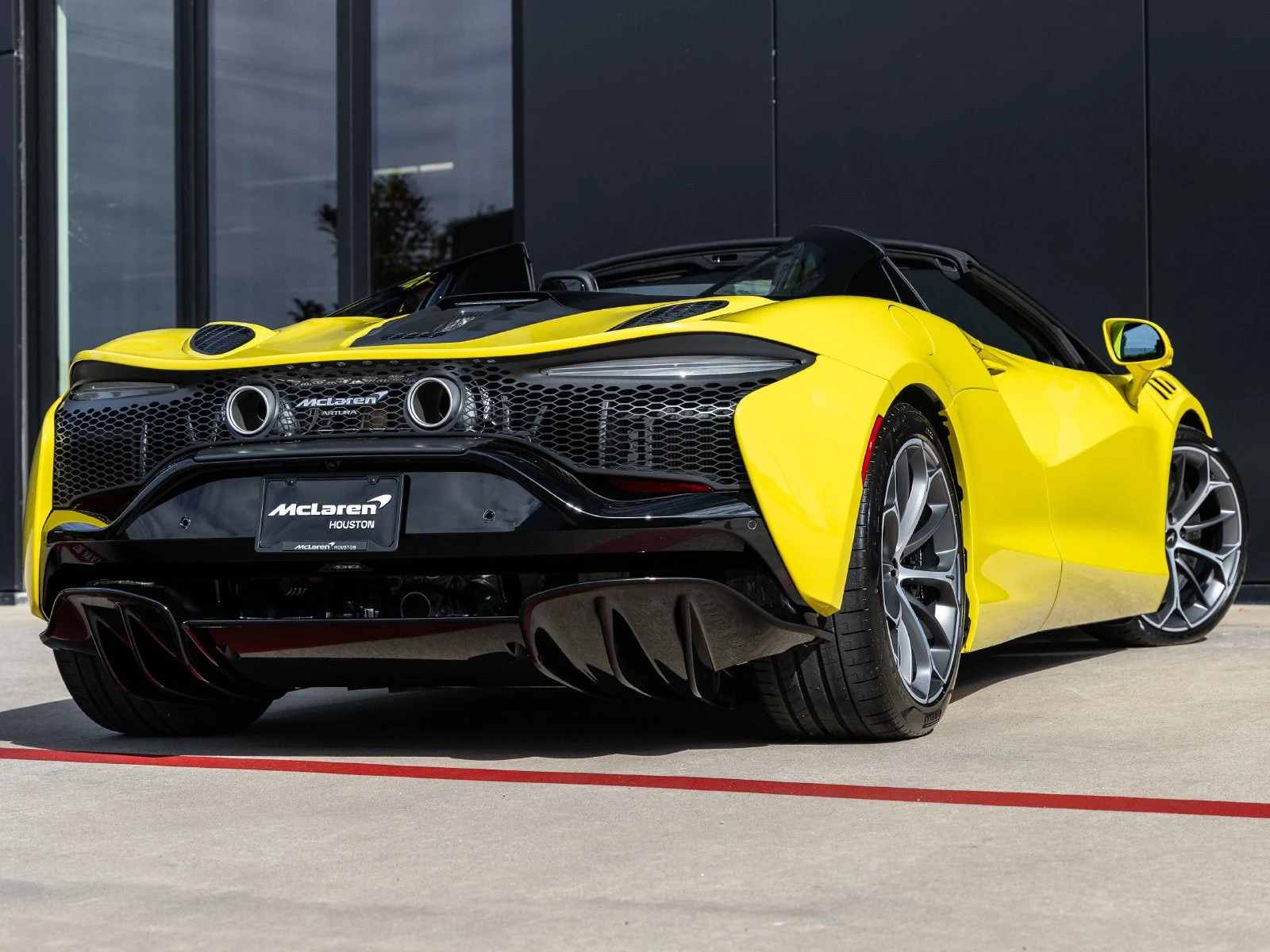2027 McLaren Artura Spider, 10/20