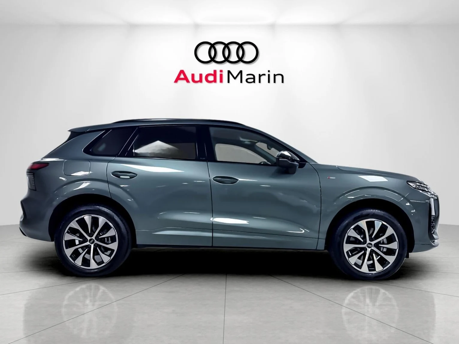 2026 Audi Q3 S line (FJ), 6/20