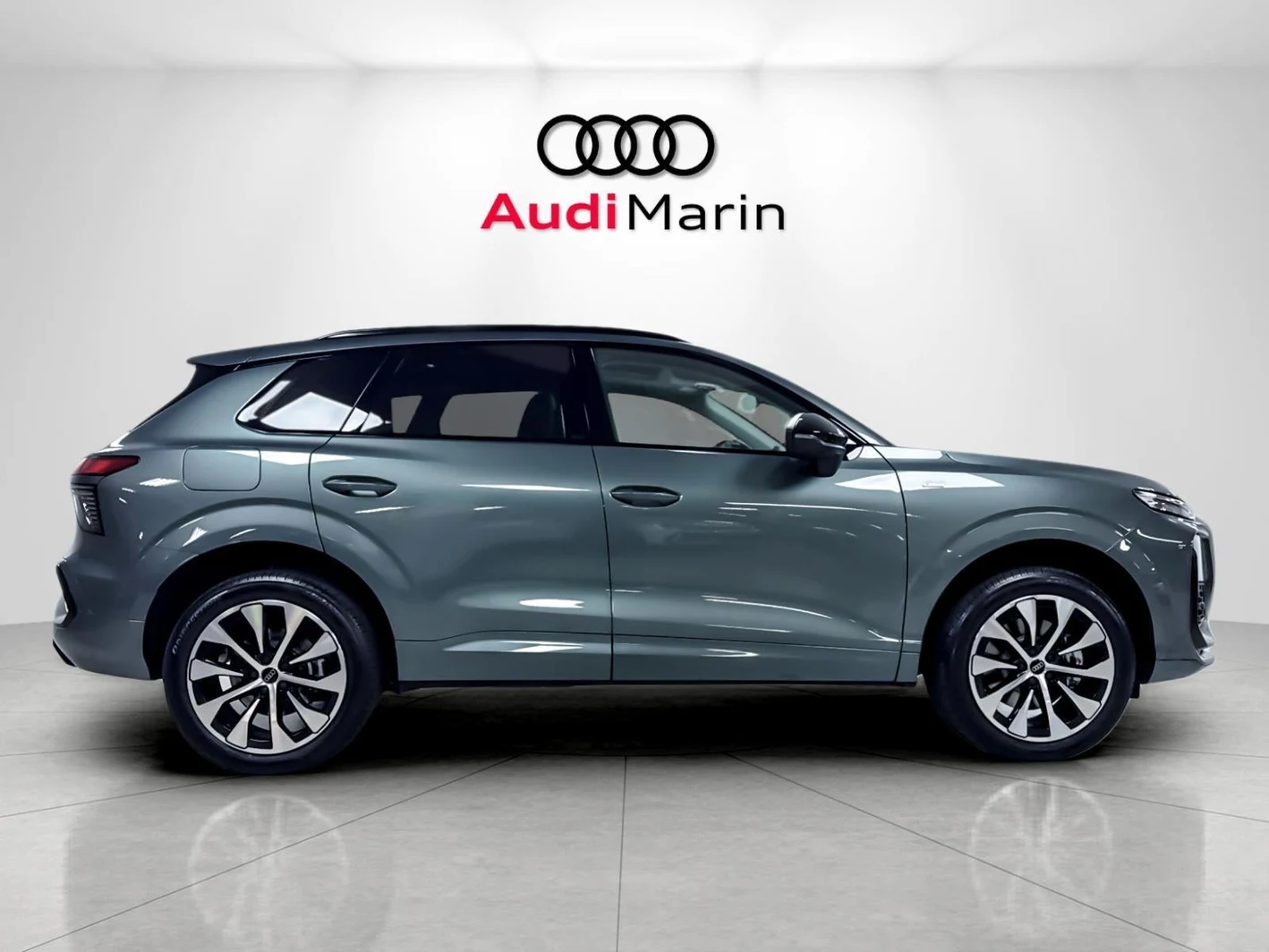 2026 Audi Q3 S line (FJ), 6/20