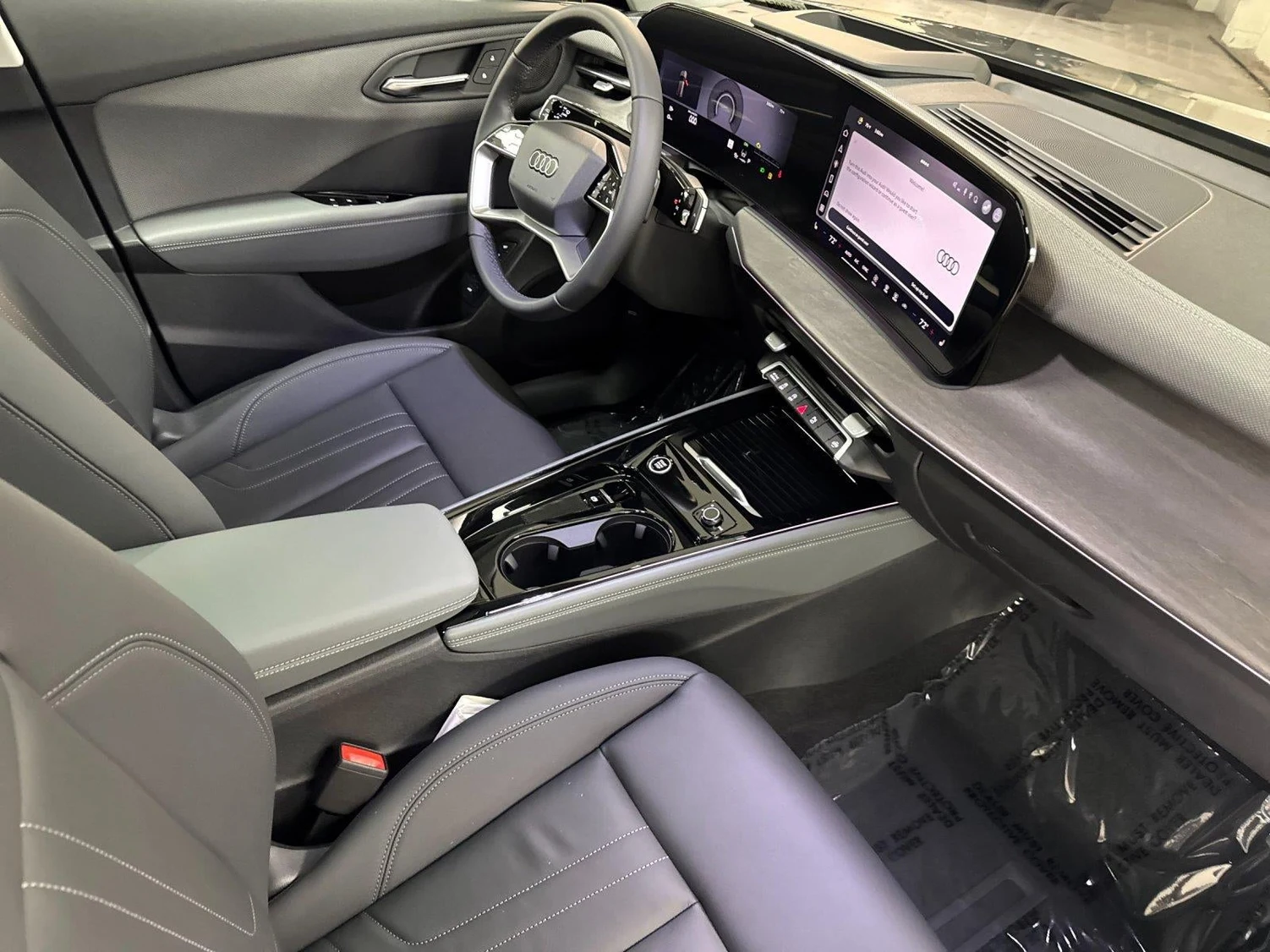 2026 Audi Q3 S line (FJ), 15/20