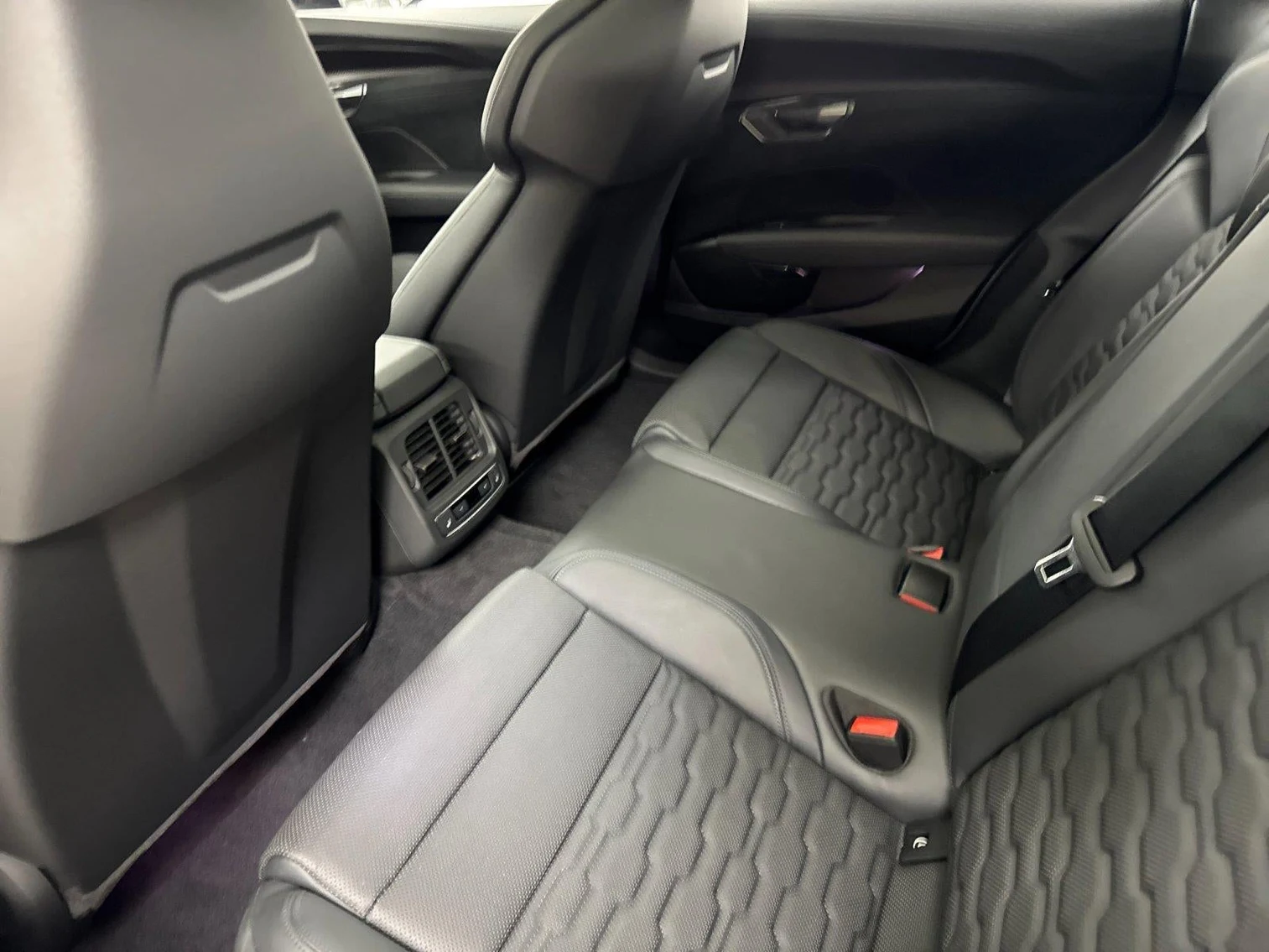 2026 Audi RS e-tron GT performance (2025 Update), 11/20