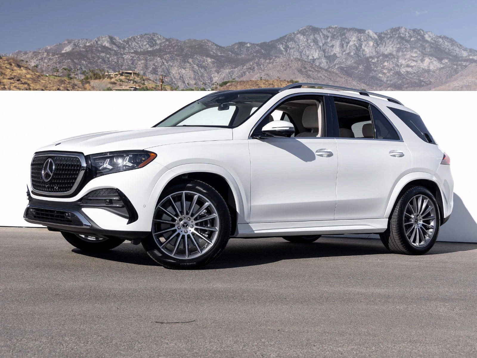 Mercedes-Benz GLE 450 4MATIC (W167) · Polar White · Indigo Auto Group