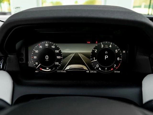 2025 Land Rover Discovery Sport S (L550), 17/20