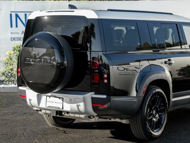 2025 Land Rover Defender 130 S (L663), 7/20
