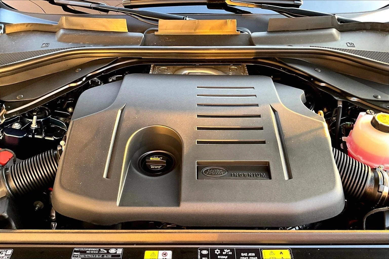 2027 Land Rover Range Rover SE (L460), 11/14