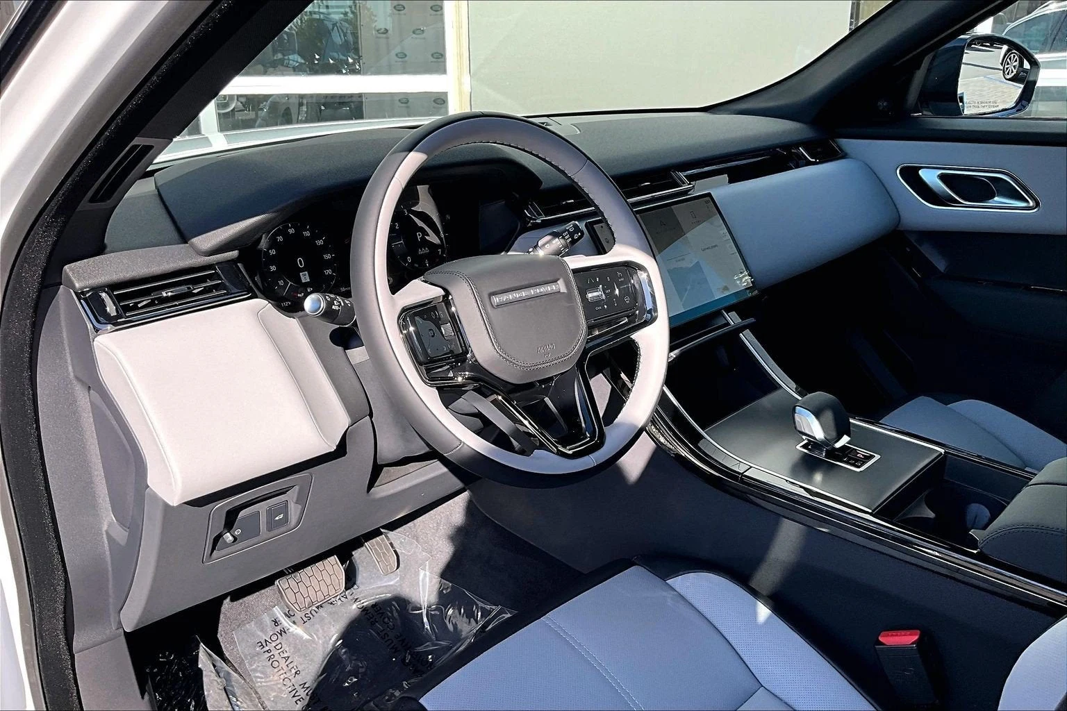 2026 Land Rover Range Rover Velar S (L560), 6/14
