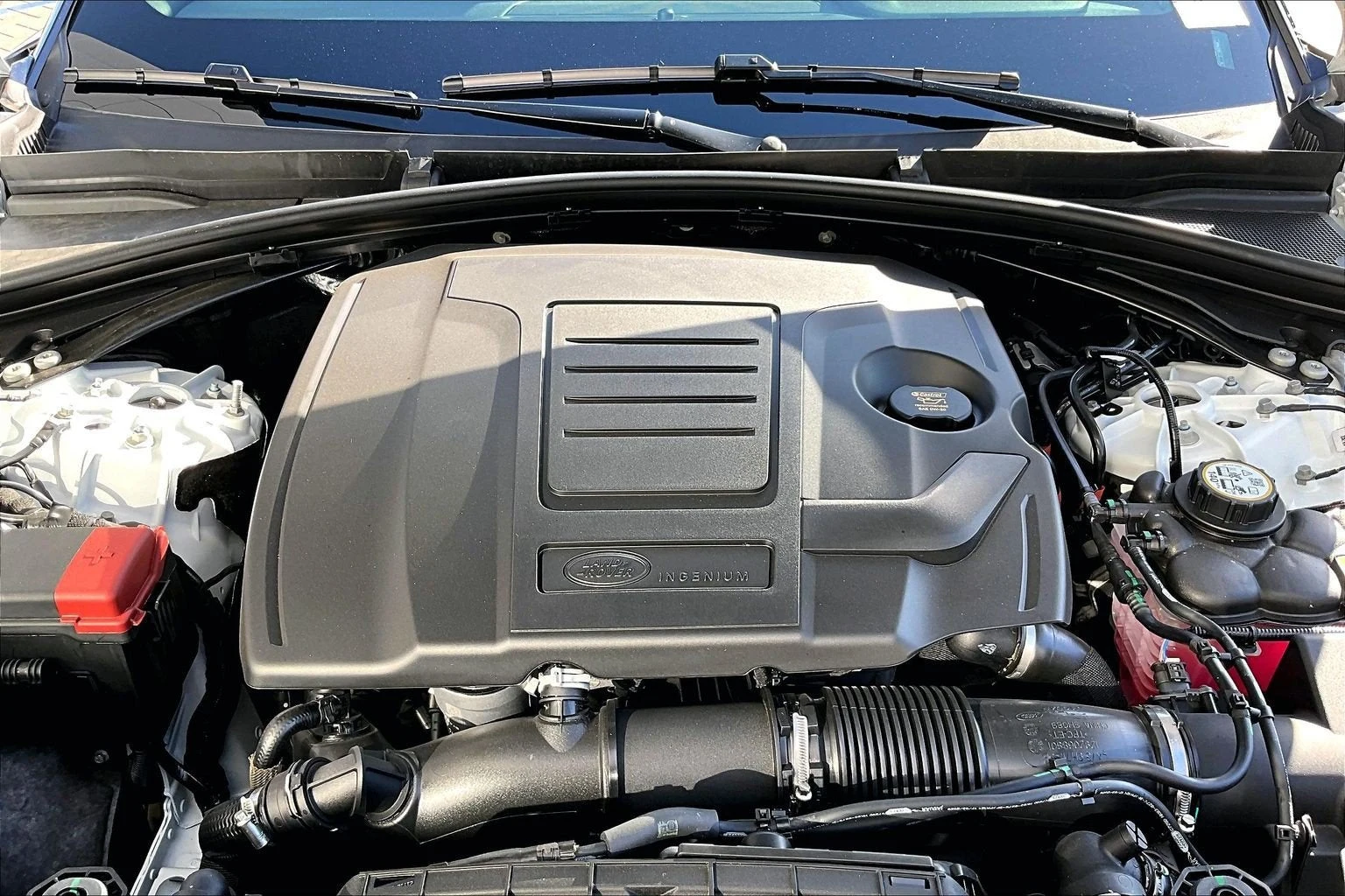 2026 Land Rover Range Rover Velar S (L560), 11/14