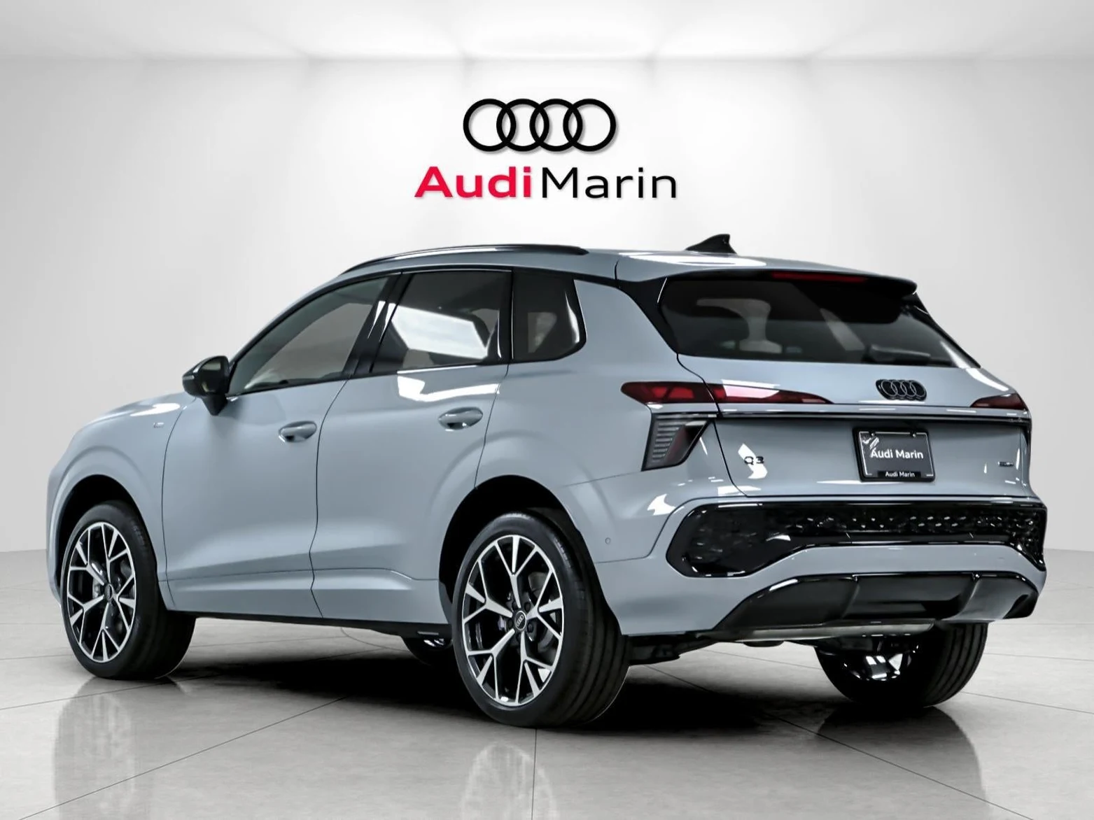 2026 Audi Q3 S line (FJ), 3/20