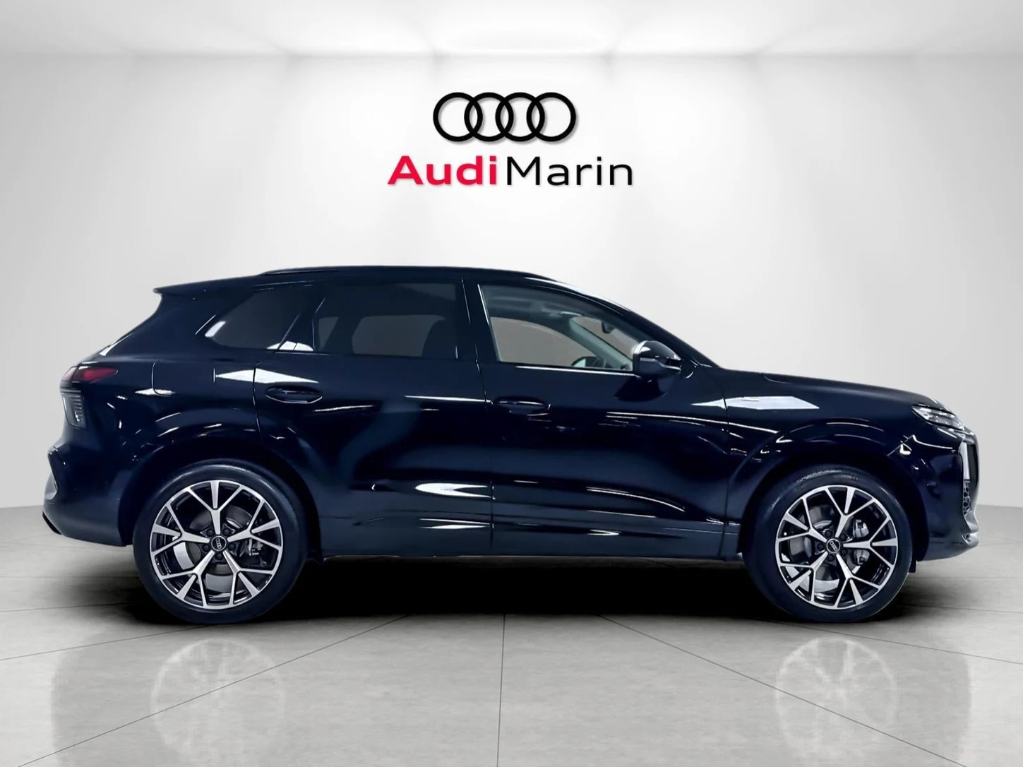 2026 Audi Q3 S line (FJ), 6/20