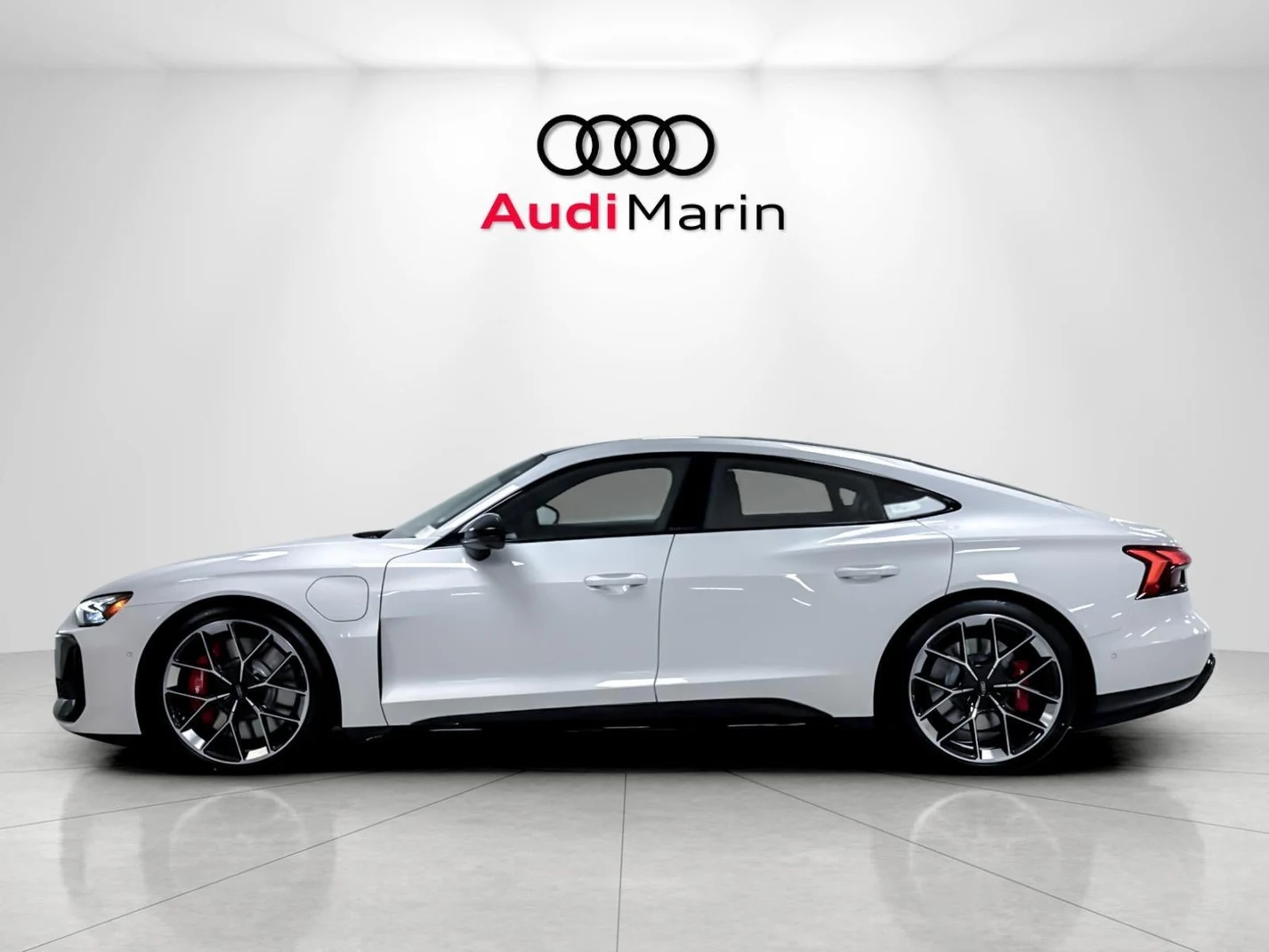 2026 Audi RS e-tron GT performance (2025 Update), 2/20
