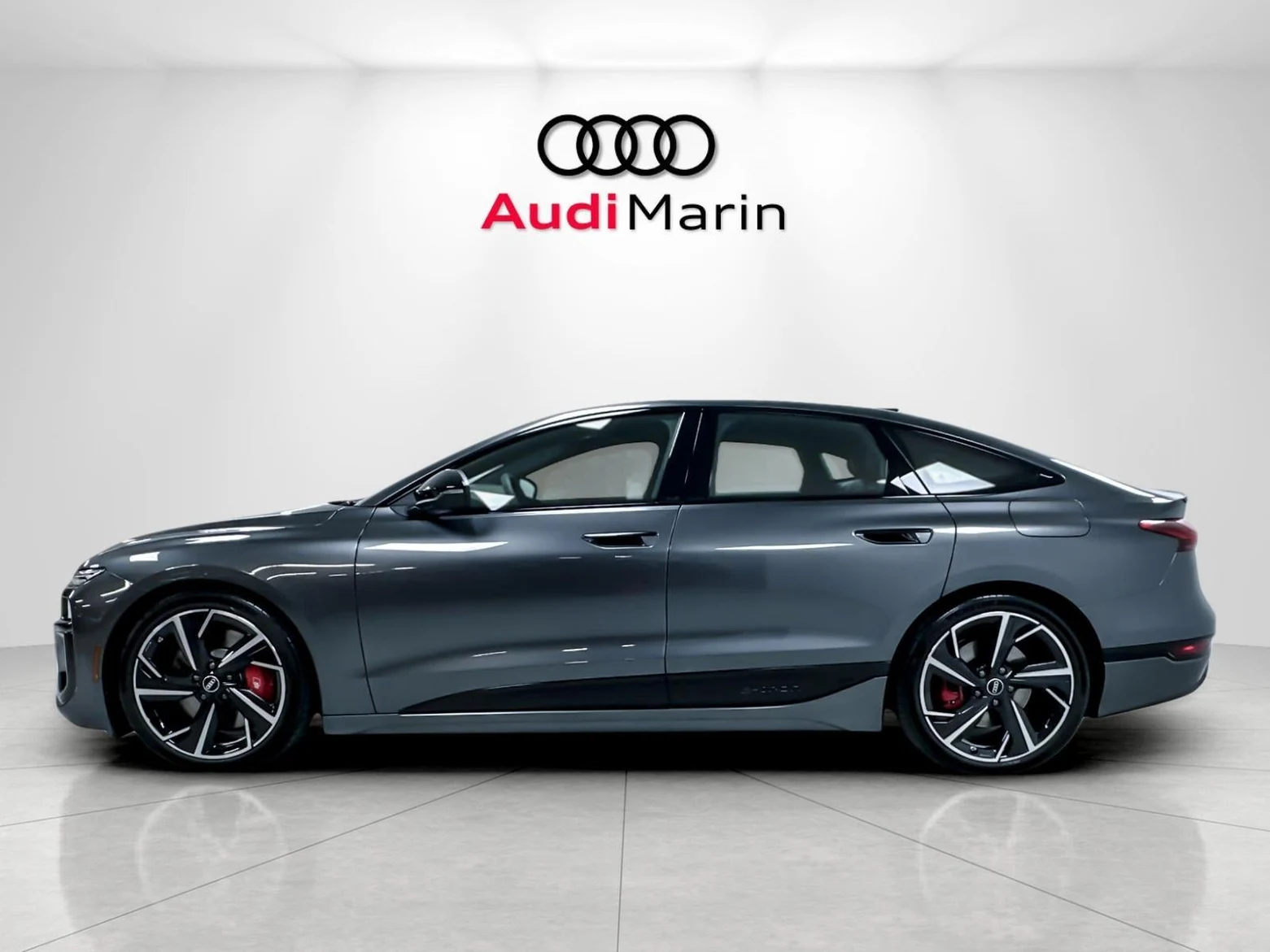 2027 Audi S6 e-tron Sportback Premium Plus, 2/20