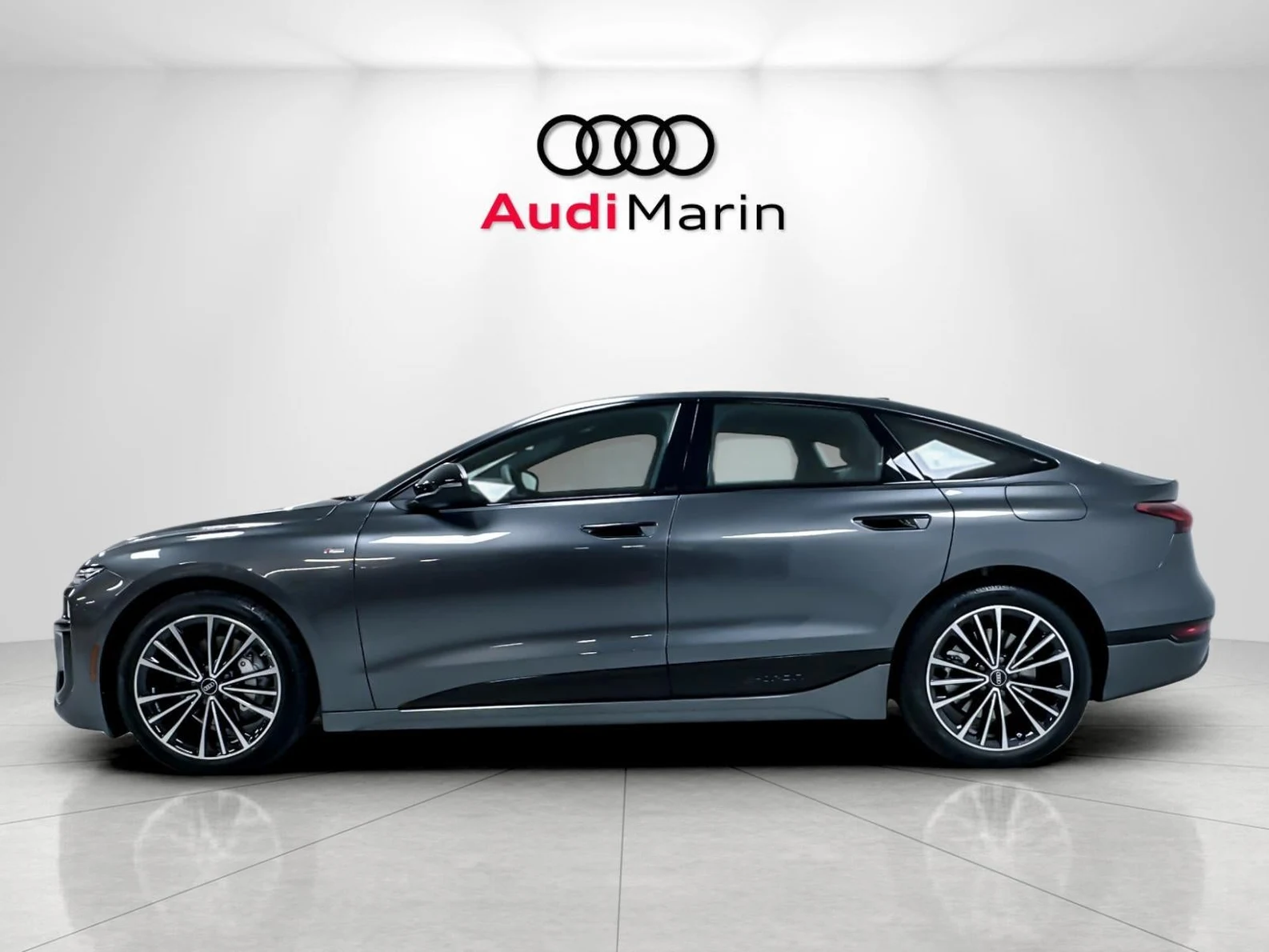2027 Audi A6 e-tron Sportback Premium Plus, 2/20