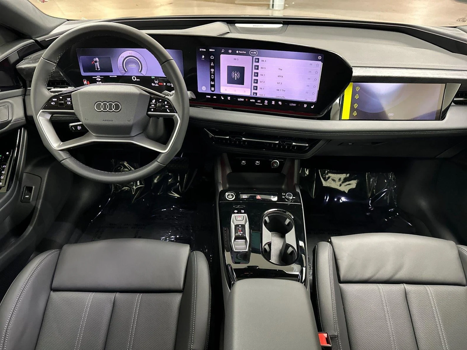 2027 Audi A6 e-tron Sportback Premium Plus, 12/20