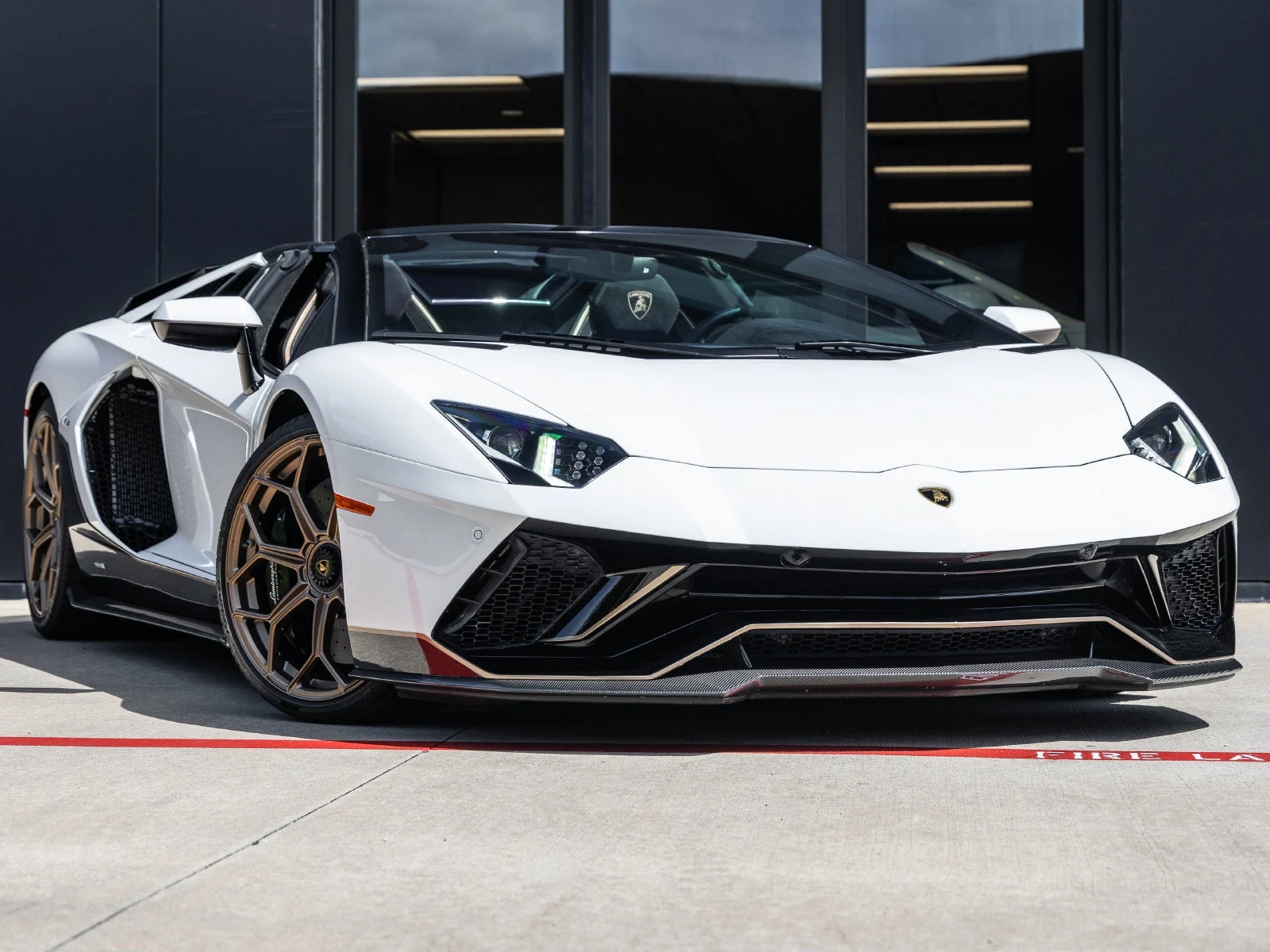 2022 Lamborghini Aventador LP 780-4 Ultimae Roadster, 3/20