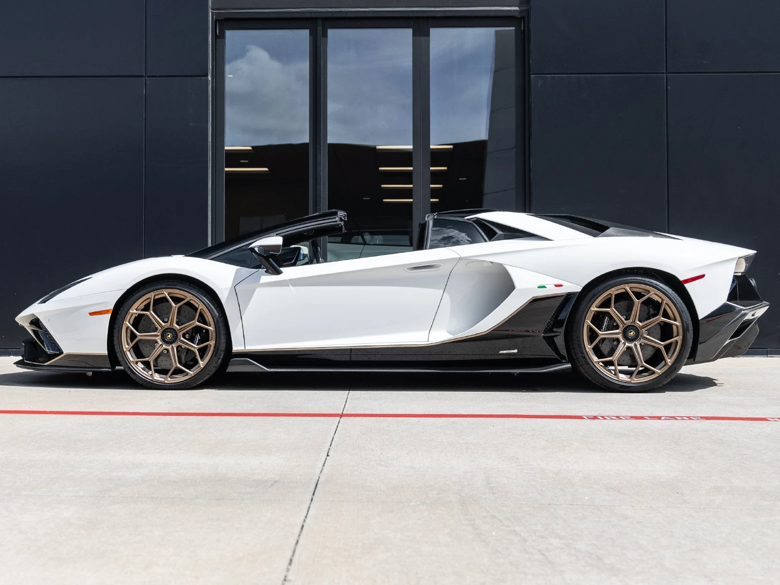 2022 Lamborghini Aventador LP 780-4 Ultimae Roadster, 12/20
