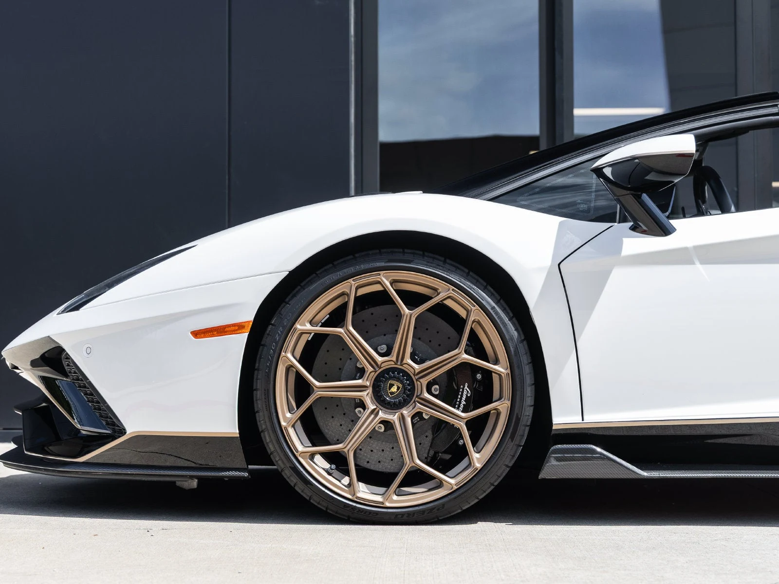 2022 Lamborghini Aventador LP 780-4 Ultimae Roadster, 14/20